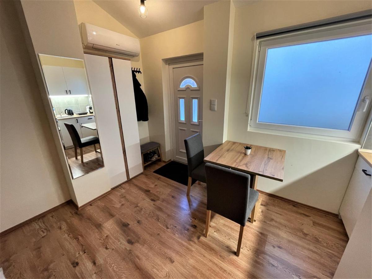 Hanna Apartman Debrecen Buitenkant foto